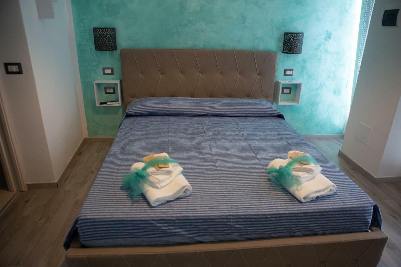 Double Room,824088080:JPEG